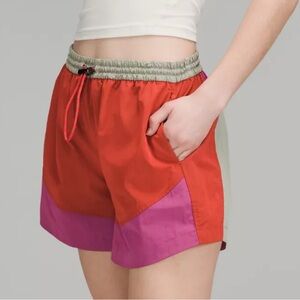 Lululemon Evergreen High-Rise Shorts S